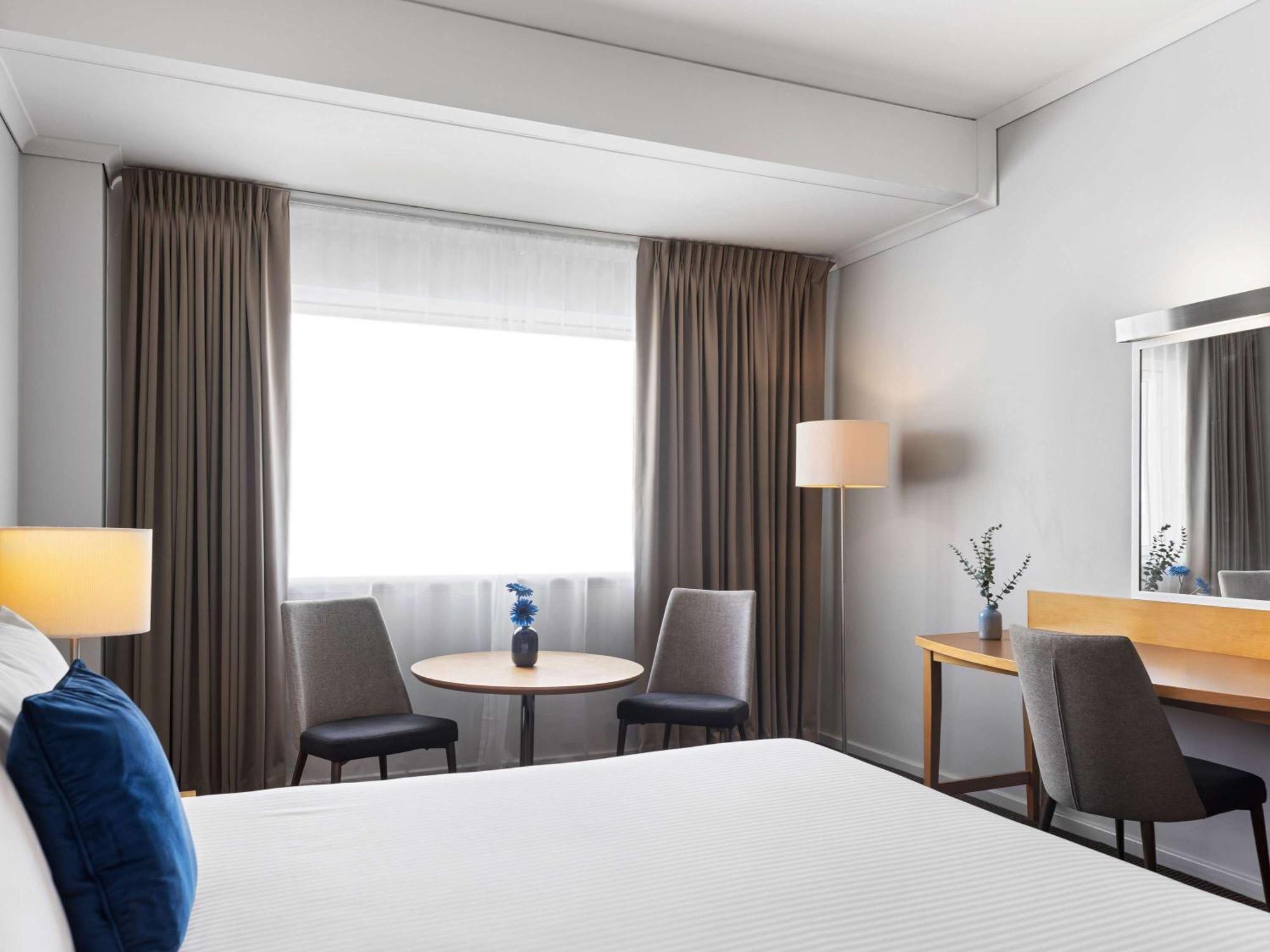 Novotel Perth Langley Luaran gambar