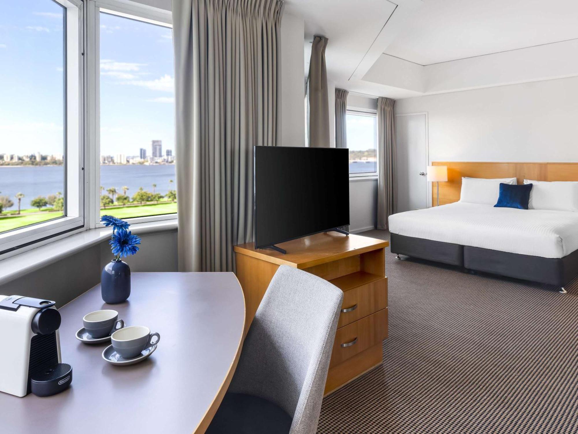 Novotel Perth Langley Luaran gambar